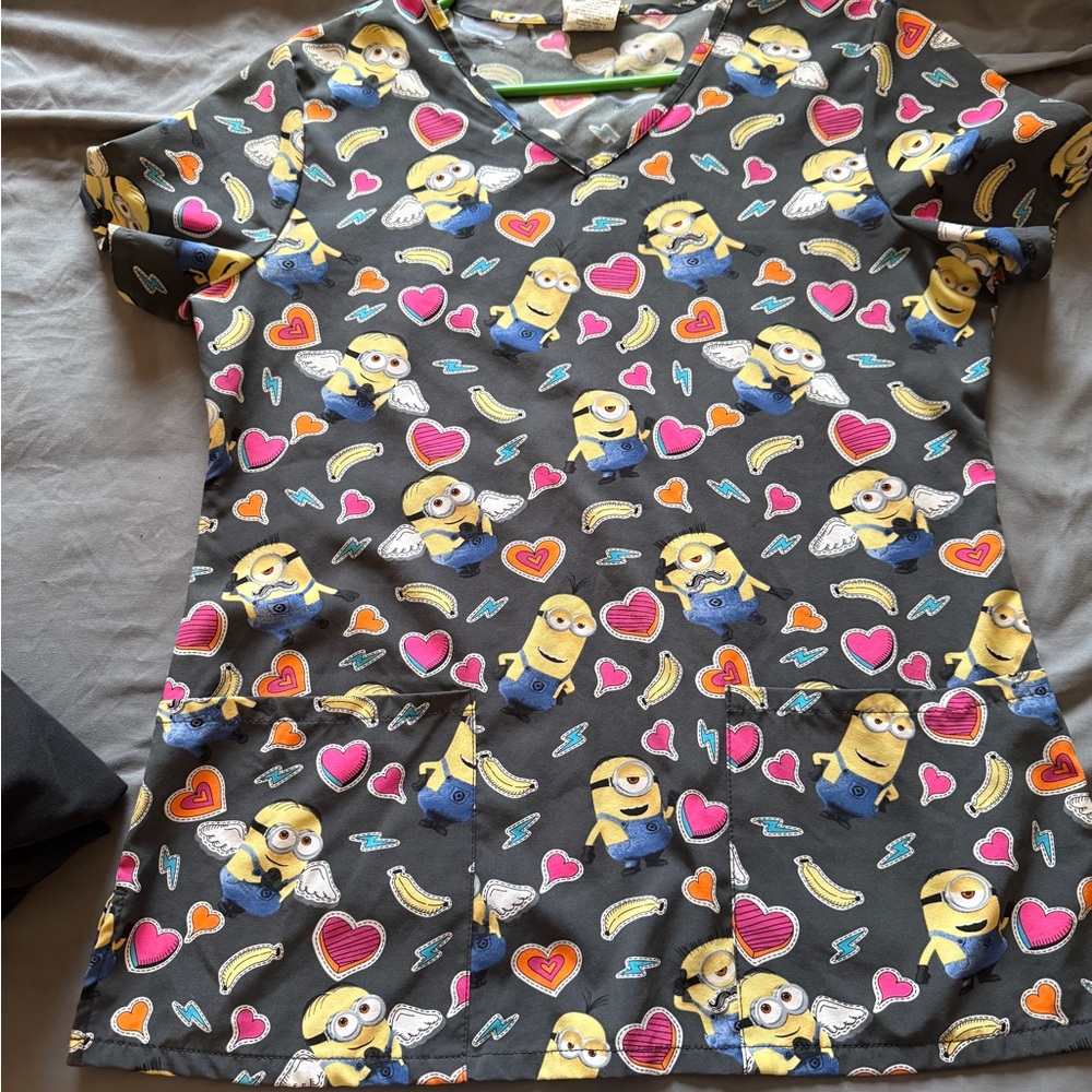 Gray Minions Print Women's Scrub Top